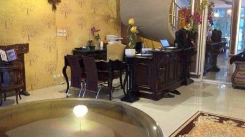 Mojokerto Classic Homestay Exterior foto