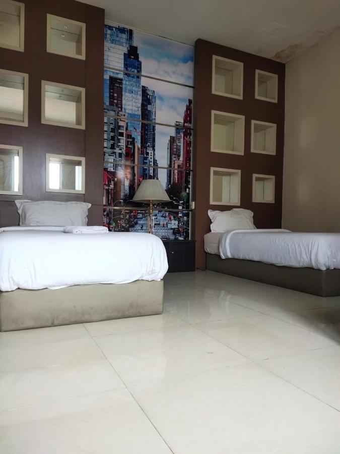 Mojokerto Classic Homestay Exterior foto